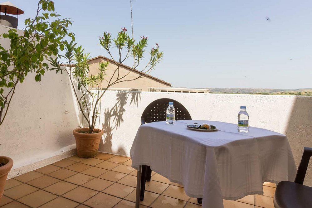 habitacion-con-cama-de